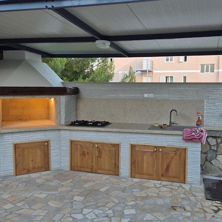 Stylish Flats With Two Bedrooms In Premantura Exteriör bild