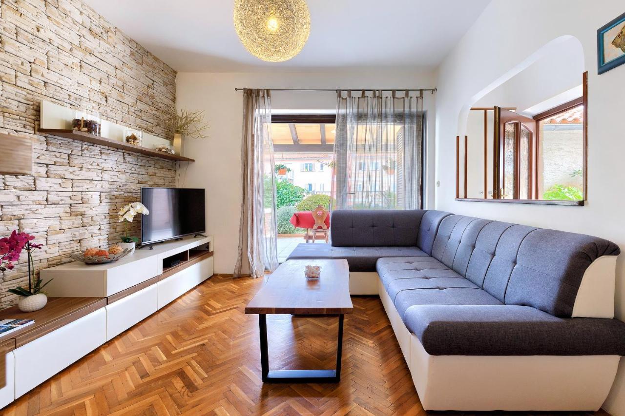 Stylish Flats With Two Bedrooms In Premantura Exteriör bild