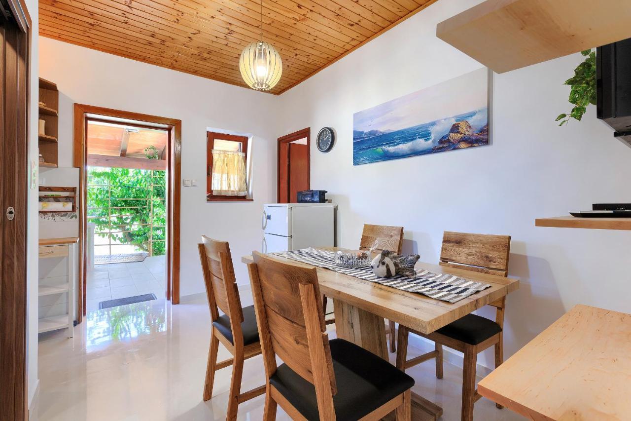 Stylish Flats With Two Bedrooms In Premantura Exteriör bild