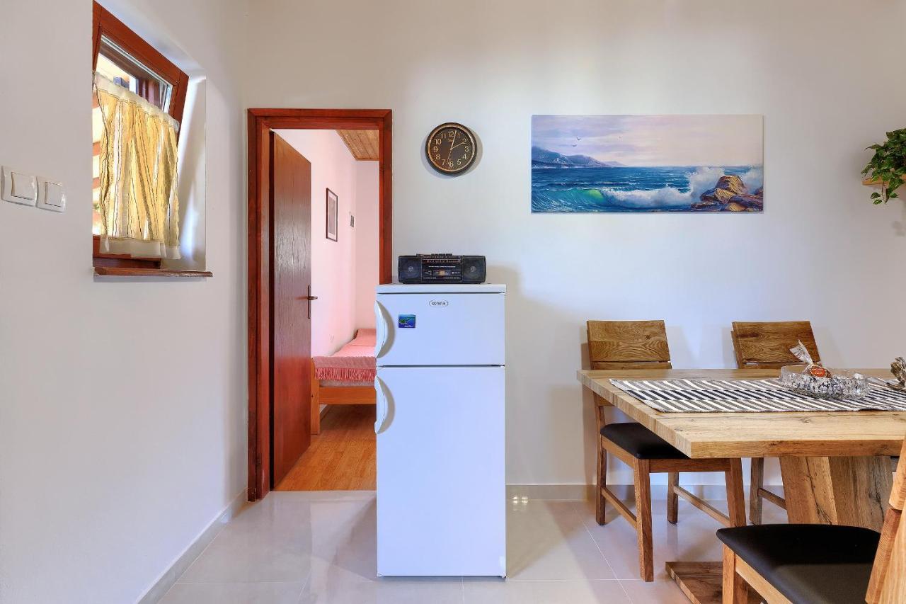 Stylish Flats With Two Bedrooms In Premantura Exteriör bild