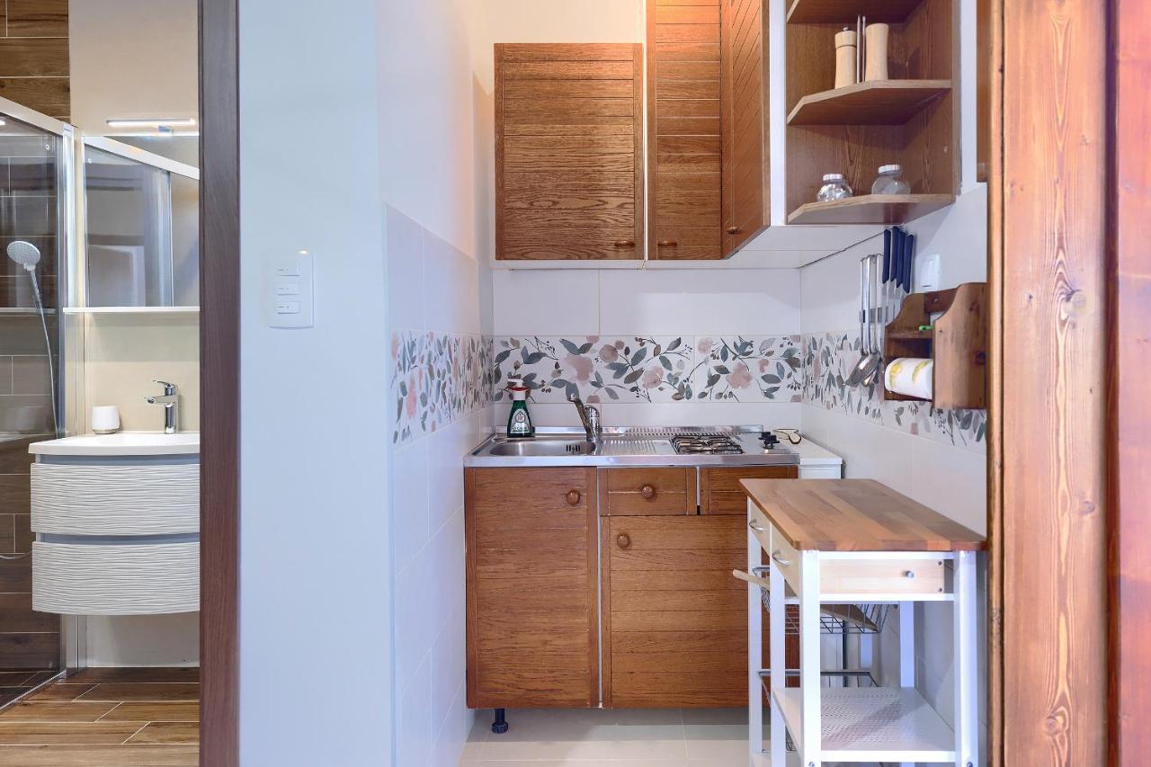 Stylish Flats With Two Bedrooms In Premantura Exteriör bild